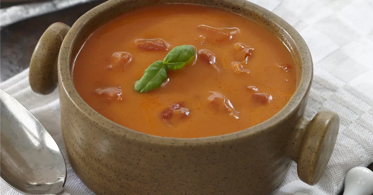 Cremige Tomatensuppe mit Croutons - Pflanzenhof Plum